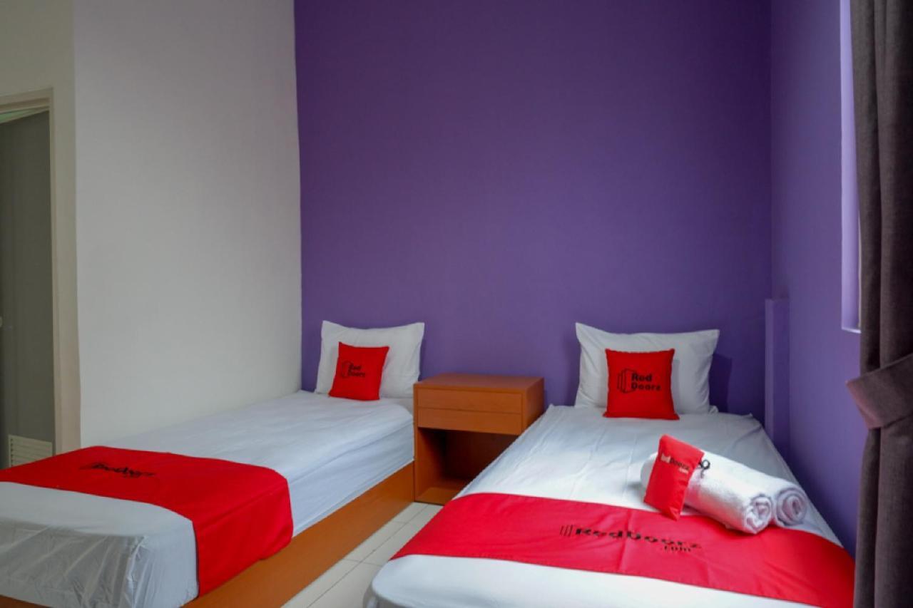 Hotel Reddoorz Near Alun Alun Kaliwungu Kendal Brangsong Exterior foto