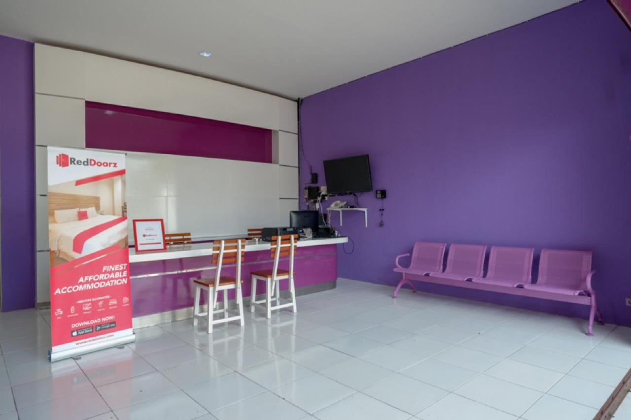 Hotel Reddoorz Near Alun Alun Kaliwungu Kendal Brangsong Exterior foto